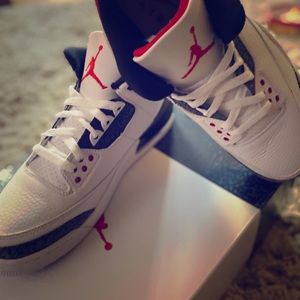 Air Jordan Retro 3 Denim $260